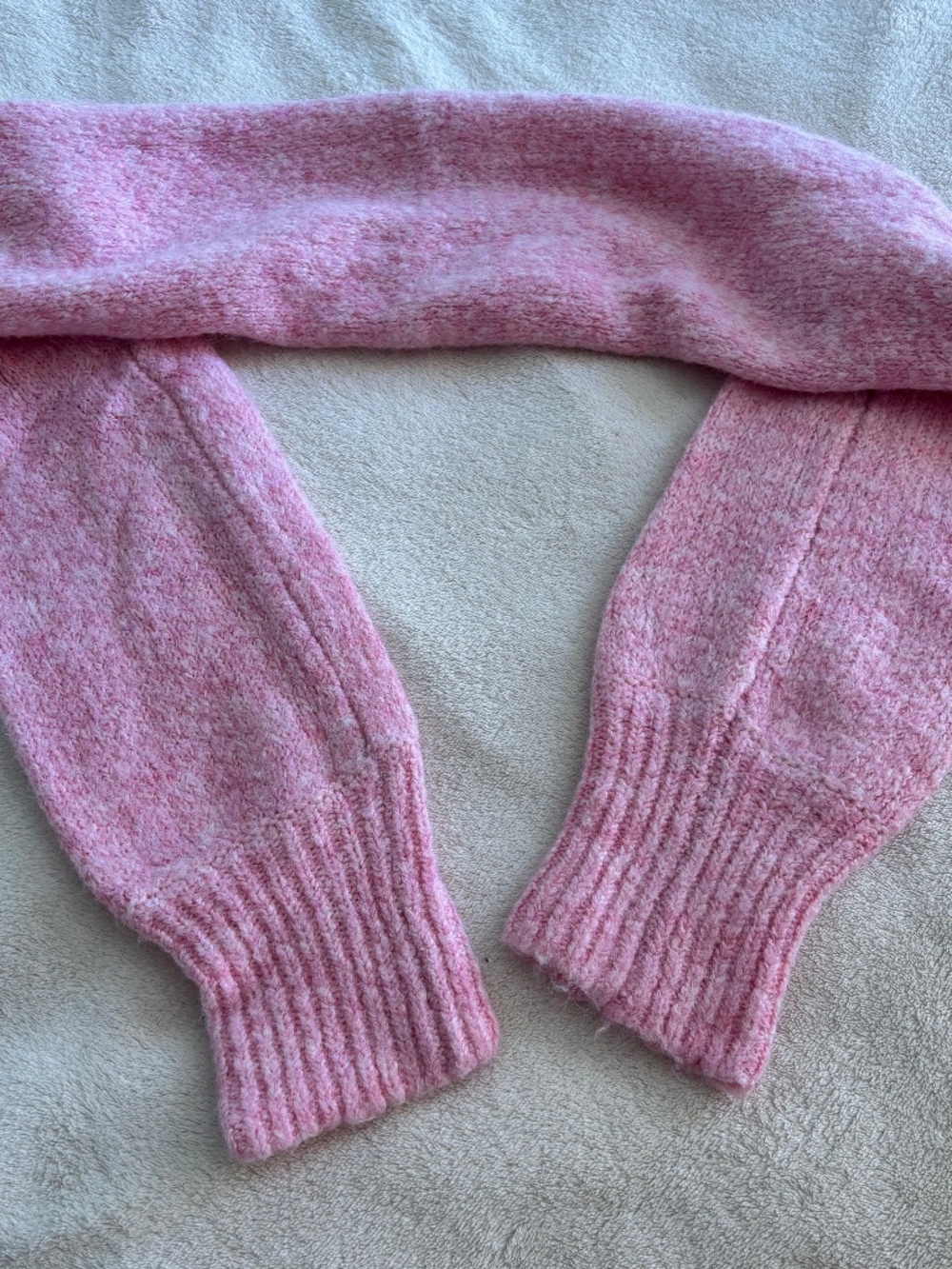Pink Sweater Ballet Shrug 🩰 - Picture 2 of 6